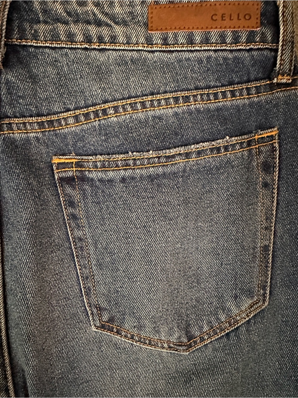 Cello Distressed Straight Leg Cropped Jeans Size 13 High Rise Raw Hem - Picture 7 of 8